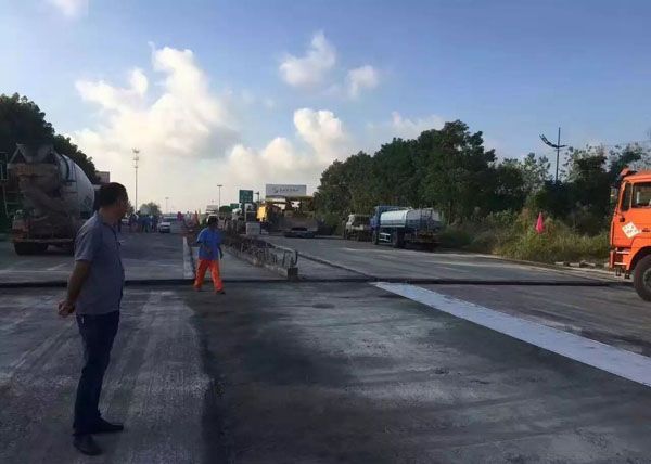 道路抗裂网格布铺贴检验批