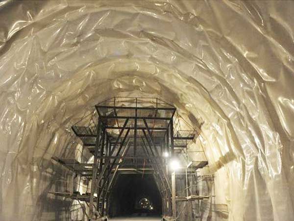防水板分类及施工设备隧道防水板分几种